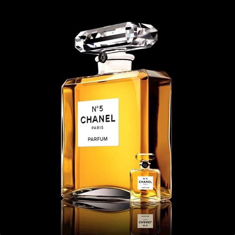 chanel perfume valentine's day